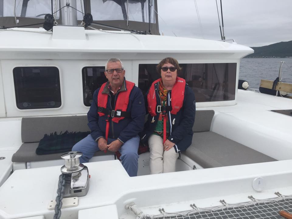 Sailing and relax | Swedish guests