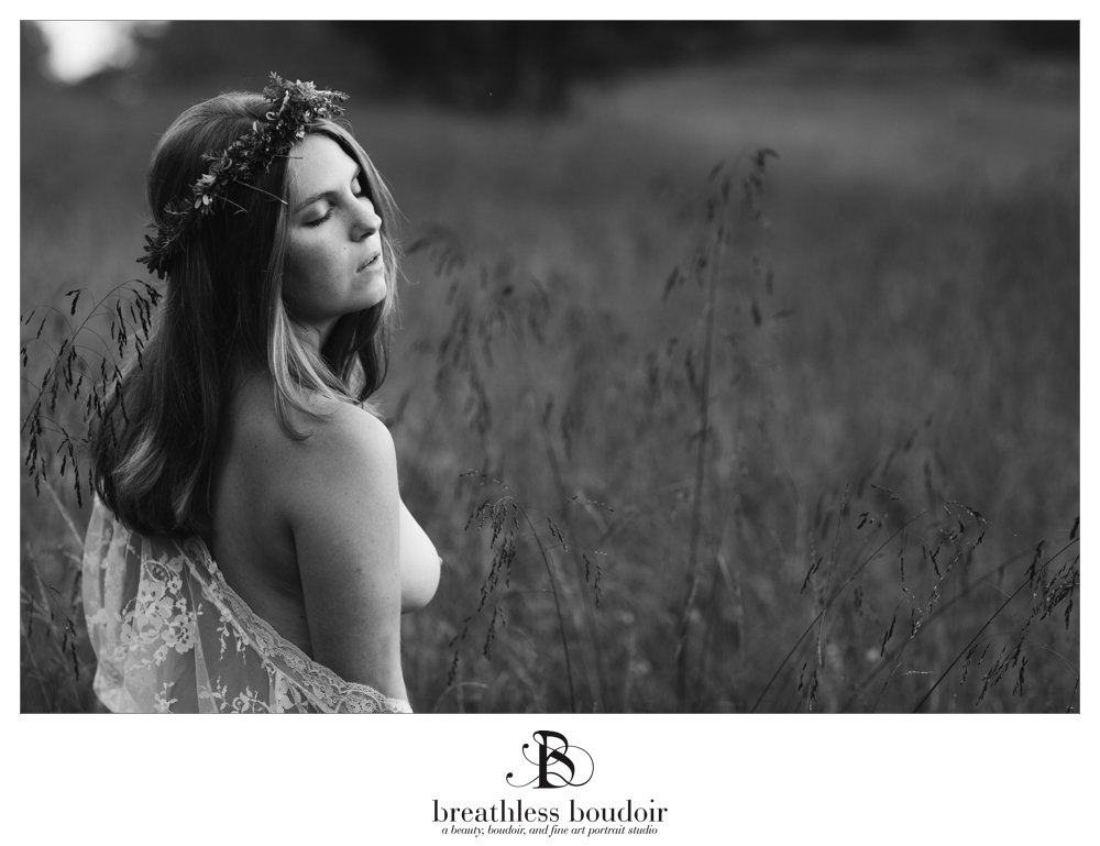 black and white nude in field charlottesville fine art photography