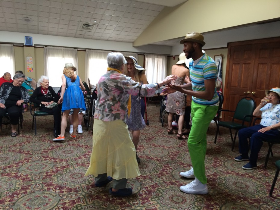 Wonderbound Company Artists dancing with residents of The Argyle. Photo by  Amber Blais, 2014
