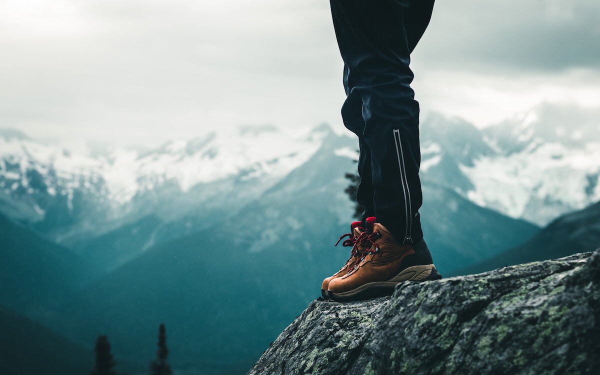 SCARPA MESCALITO TRK GTX REVIEW  SUPER COMFORTABLE HIKING BOOT