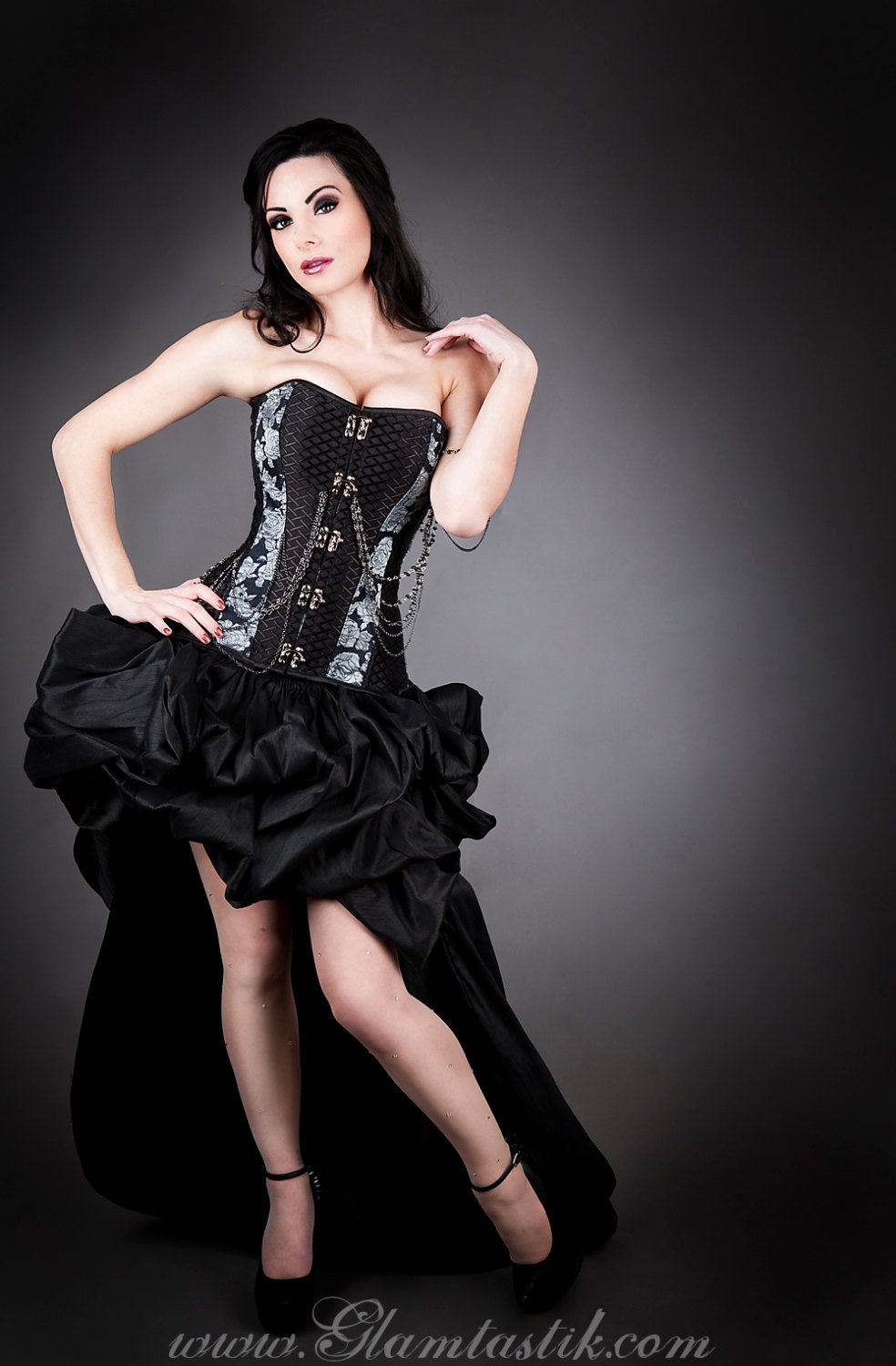 Custom Size Black and Gray chain Steampunk Burlesque corset with bustled  train prom dress — Glamtastik