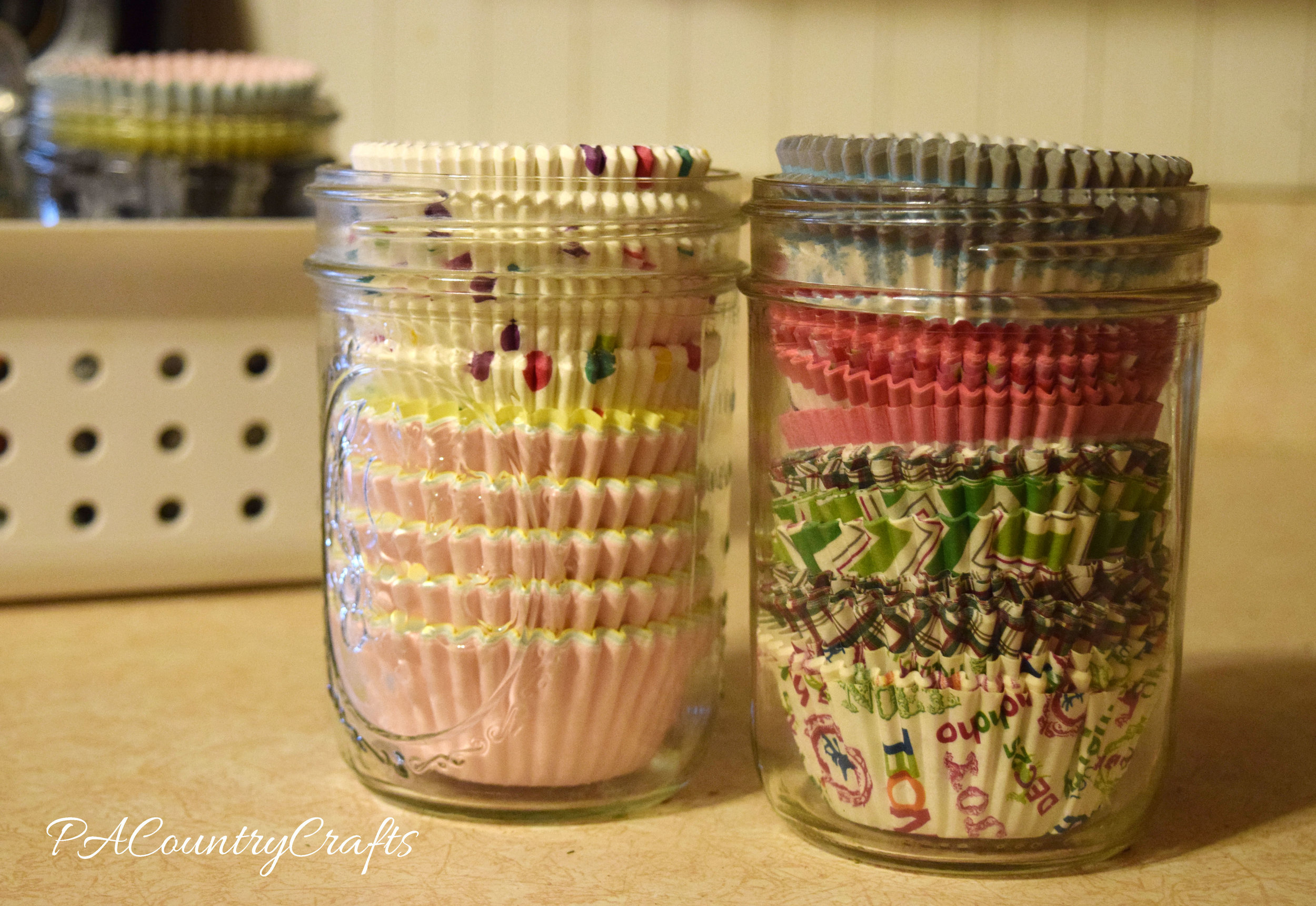 cupcake liners in mason jars