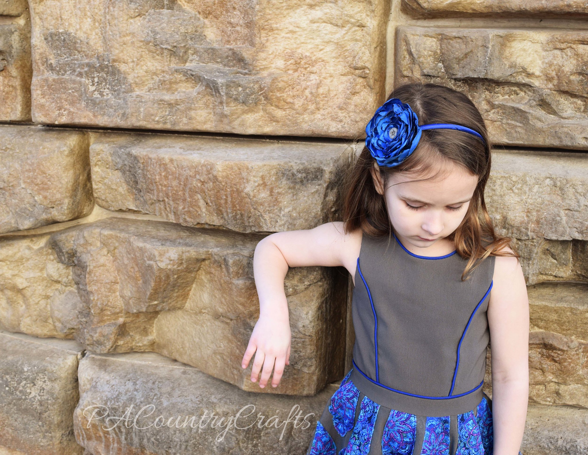 princess seams with piping on little girls dress