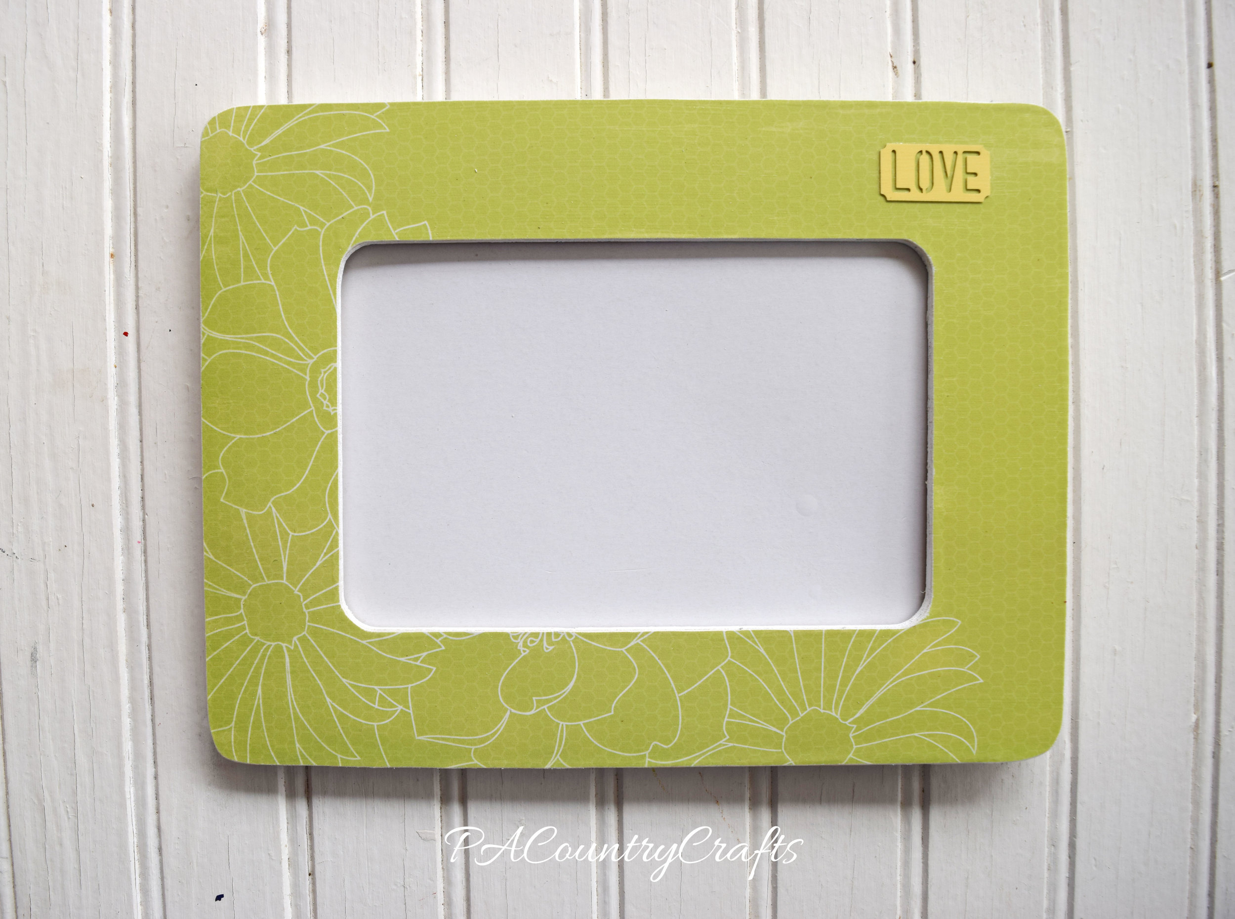 Easy picture frame craft project!