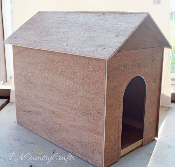 Wooden Toy Doghouse
