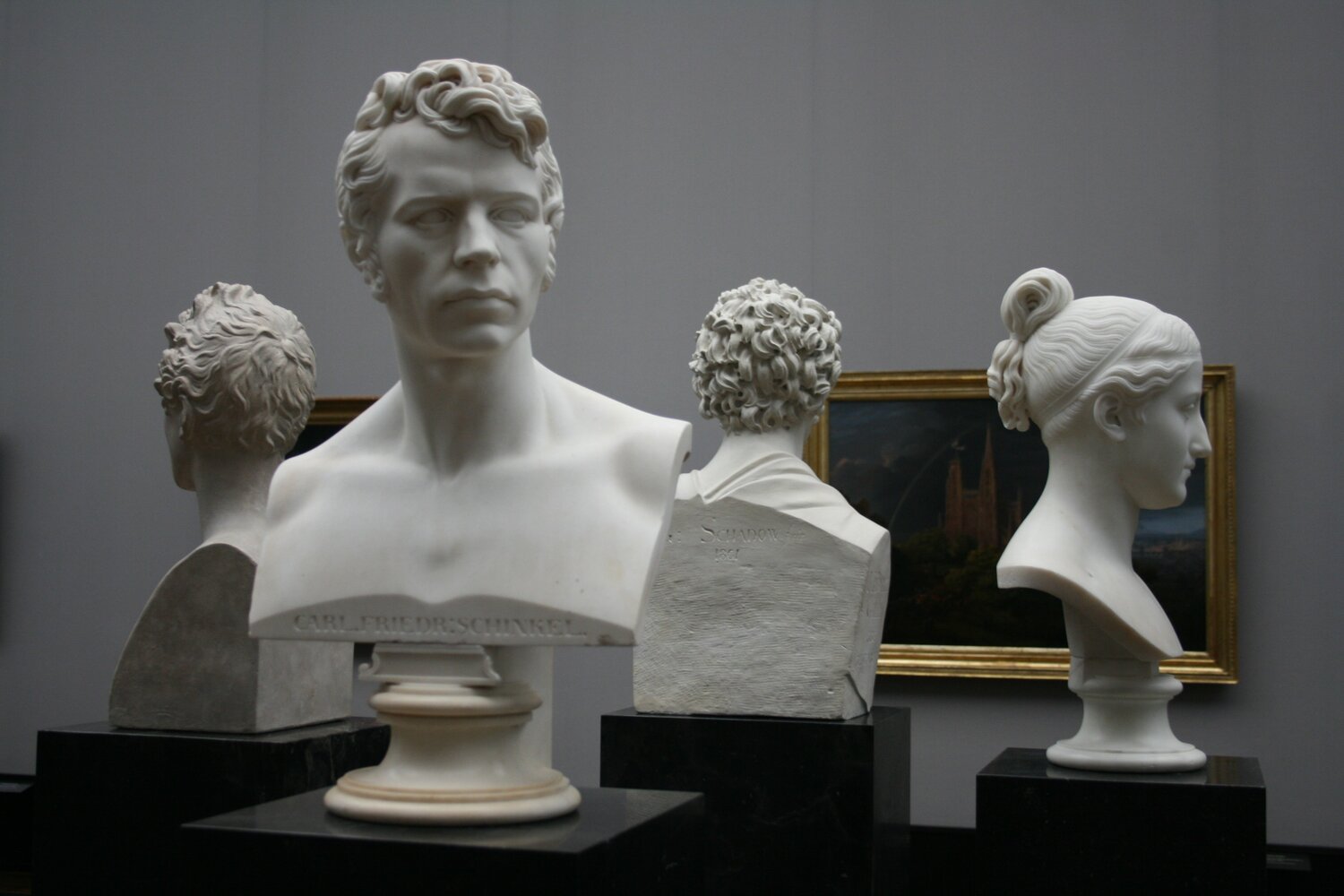 bust statues