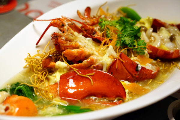 Pince & Pints Restaurant and Bar - New Limited Offerings - Lobster Noodles 1