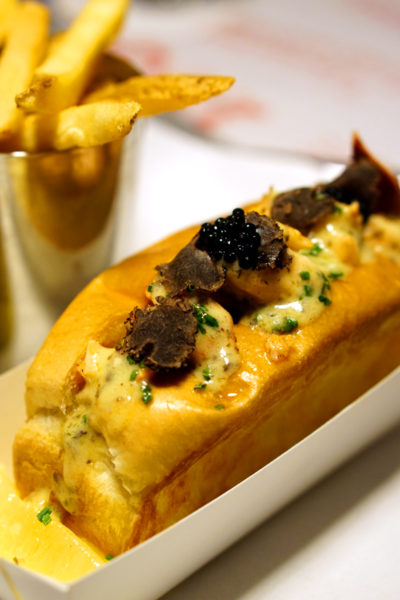 Pince & Pints Restaurant and Bar - New Limited Offerings - Truffle Lobster Roll 3