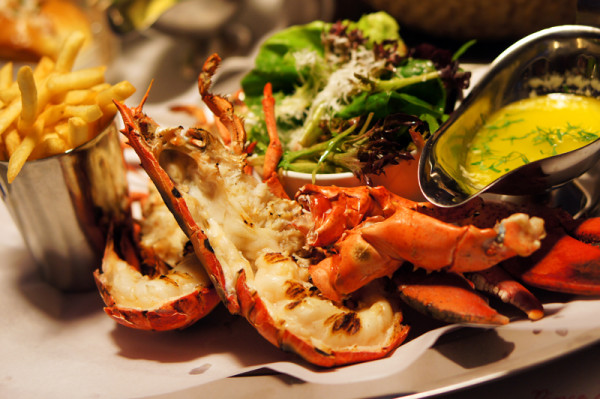 Pince & Pints Restaurant and Bar, Duxton - Frederick Yap and Velda Tan - Grilled Live Whole Lobster