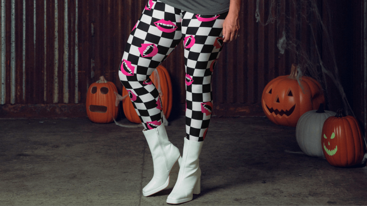 LuLaRoe Halloween 2019 Women's Leggings  Butter leggings, Holiday style  inspiration, Halloween fashion