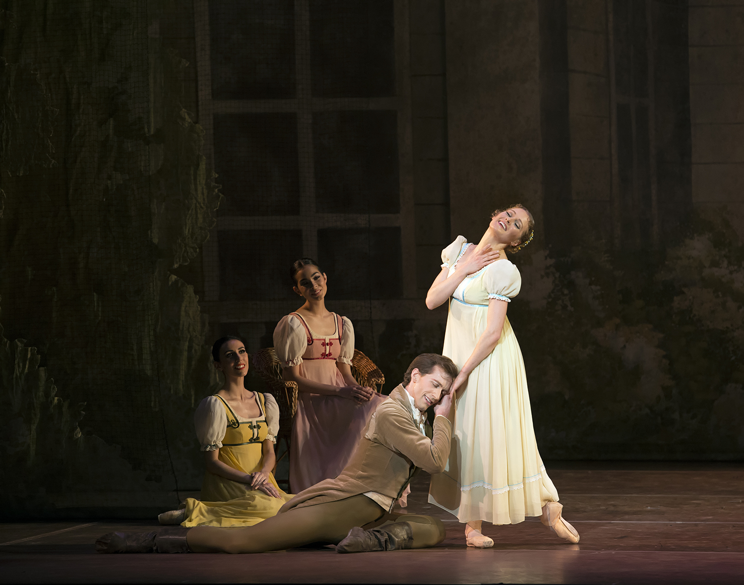 Boston Ballet_PatrickYocum_AshleyEllis_JohnCranko'sOnegin(c)GeneSchiavone