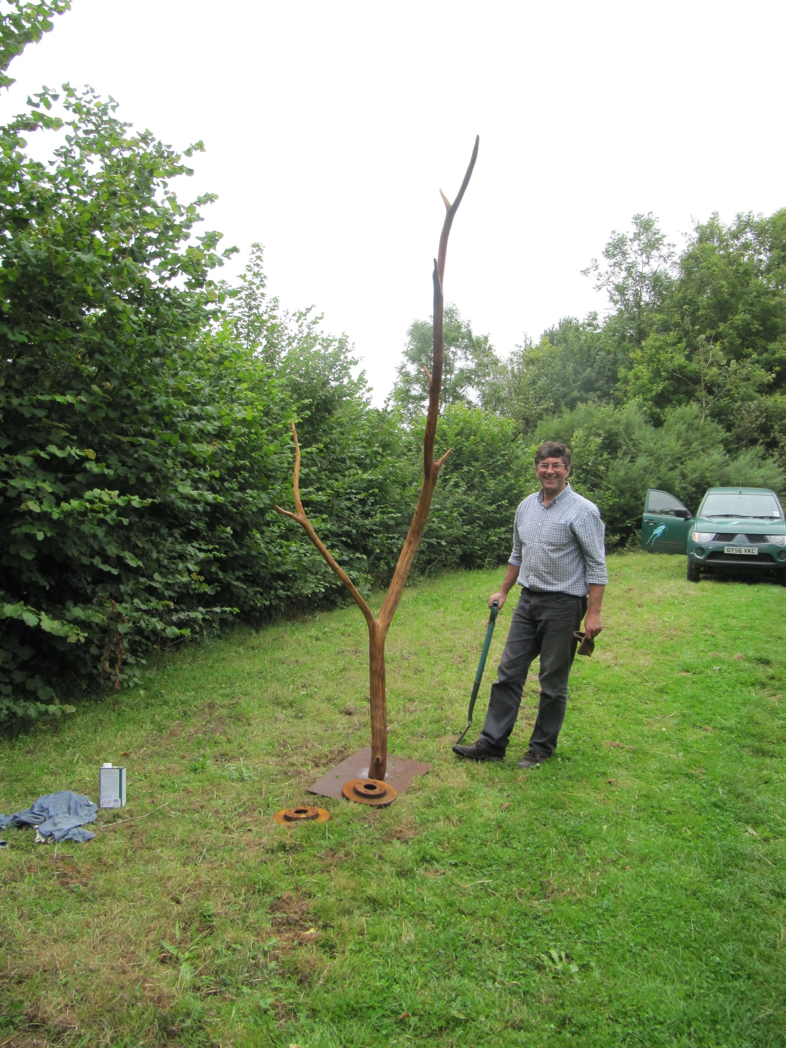 Nick Weaver installing our collaborative 'Ligna' (stick) pieces at Halecombe