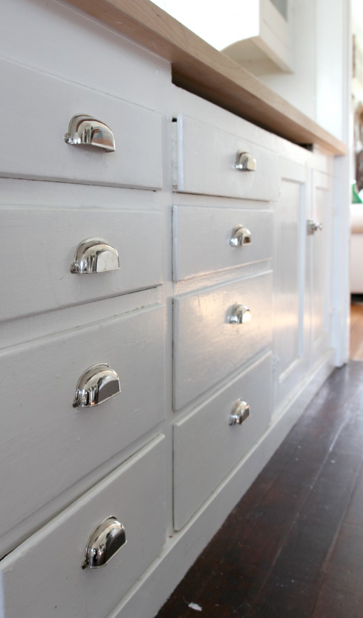 The Grit and Polish  Original 1926 Cabinets with New Clamshell Pulls.jpg