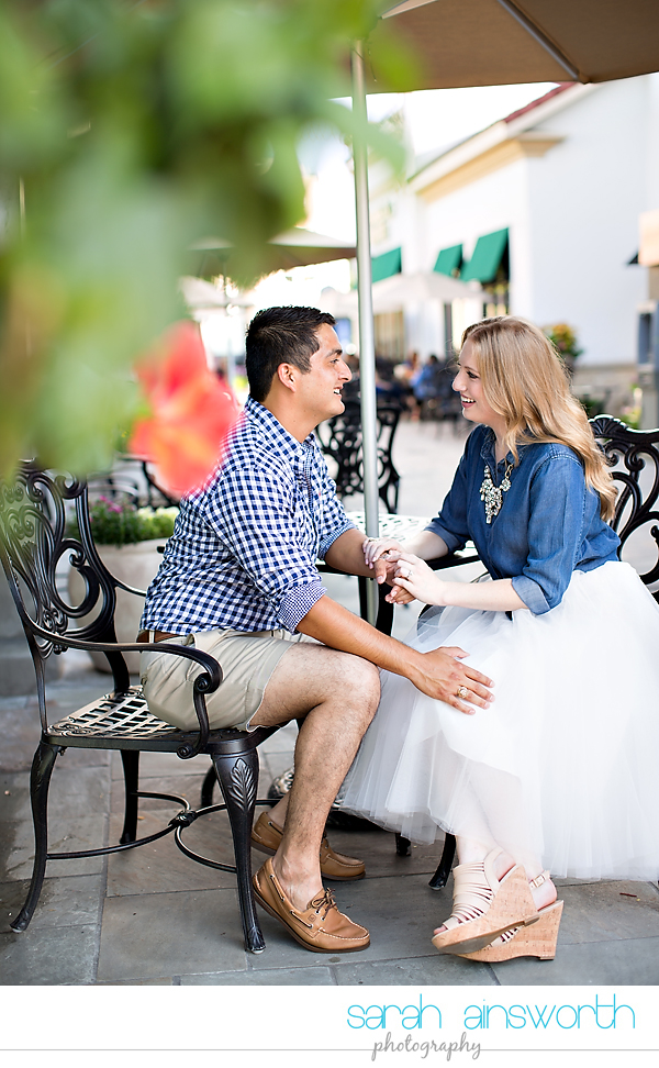 the-woodlands-wedding-photographer-market-street-the-woodlands-waterway-engagement-pictures-meghan-phil04