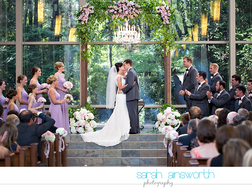 the-woodlands-wedding-photographer-chapel-in-the-woods-woodlands-country-club-shelby-travis40