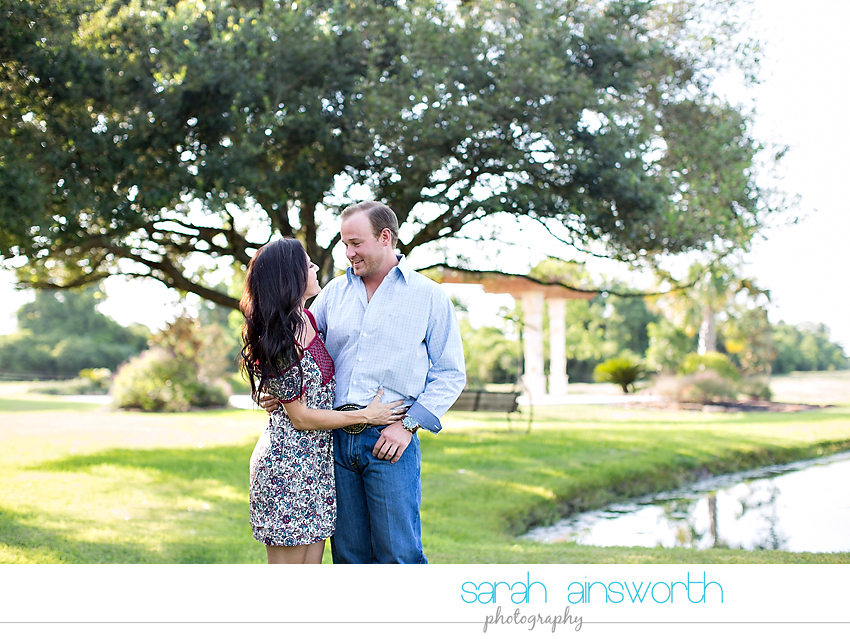 moffitt-oaks-wedding-tomball-wedding-photographer-tomball-rustic-engagement-pictures-natalie-justin008