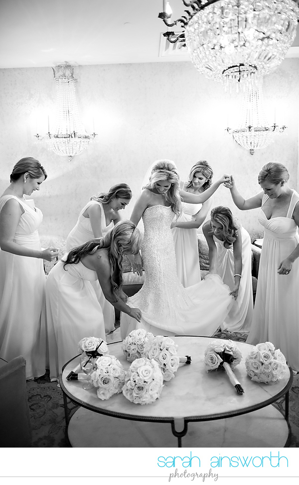 houston-wedding-photographer-crystal-ballroom-wedding-rice-hotel-houston-magnolia-hotel-sarah-jonathan17