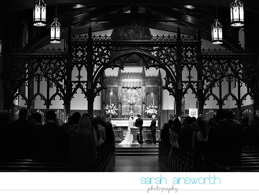 houston-wedding-photographer-christ-church-cathedral-petroleum-club-of-houston-wedding-photographer-charlotte-chris021
