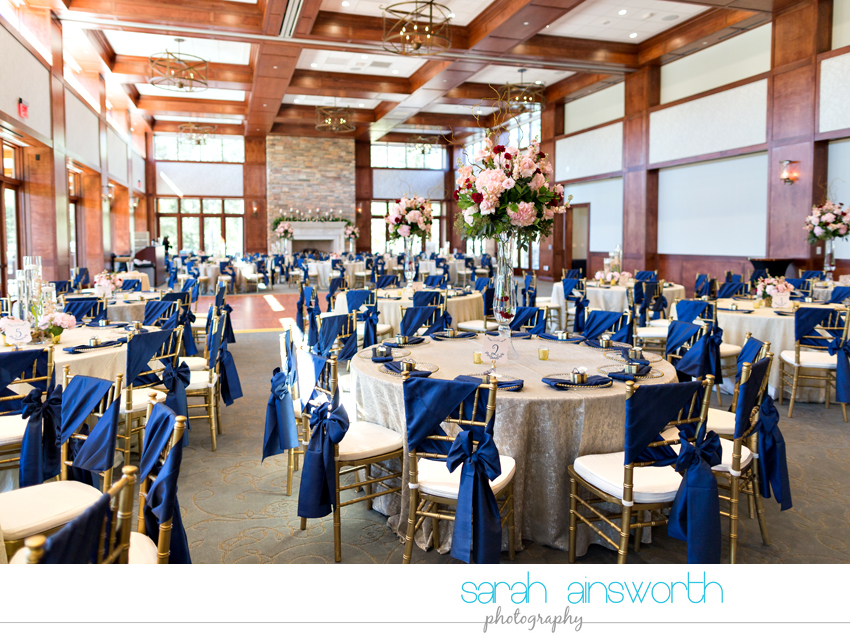the-woodlands-country-club-palmer-course-chapel-in-the-woods-woodlands-photographer-fall-wedding-lauren-michael58