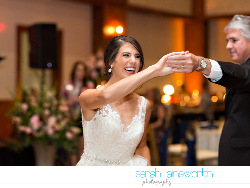 the-woodlands-country-club-palmer-course-chapel-in-the-woods-woodlands-photographer-fall-wedding-lauren-michael69