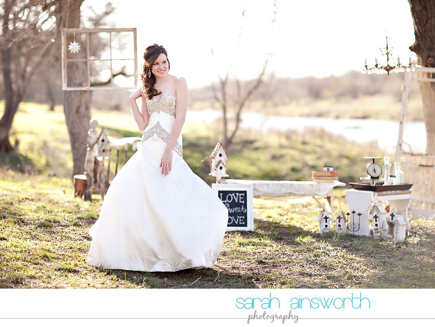 styled-bridal-shoot-hill-country-vintage-inspired-styled-bridal09