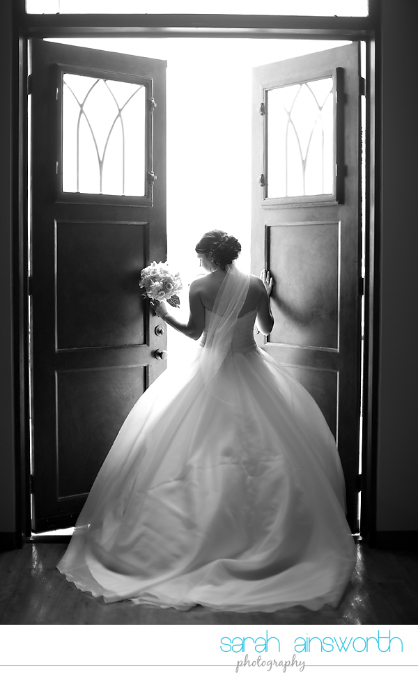 houston-wedding-photographer-briscoe-manor-wedding-bridal-portraits-nicole002