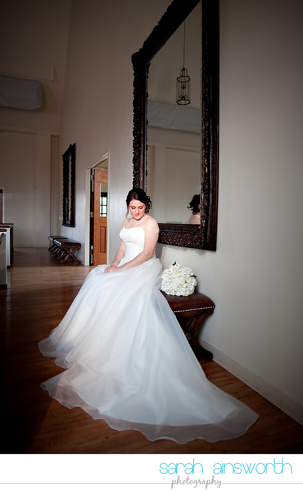 houston-wedding-photographer-briscoe-manor-wedding-bridal-portraits-nicole010