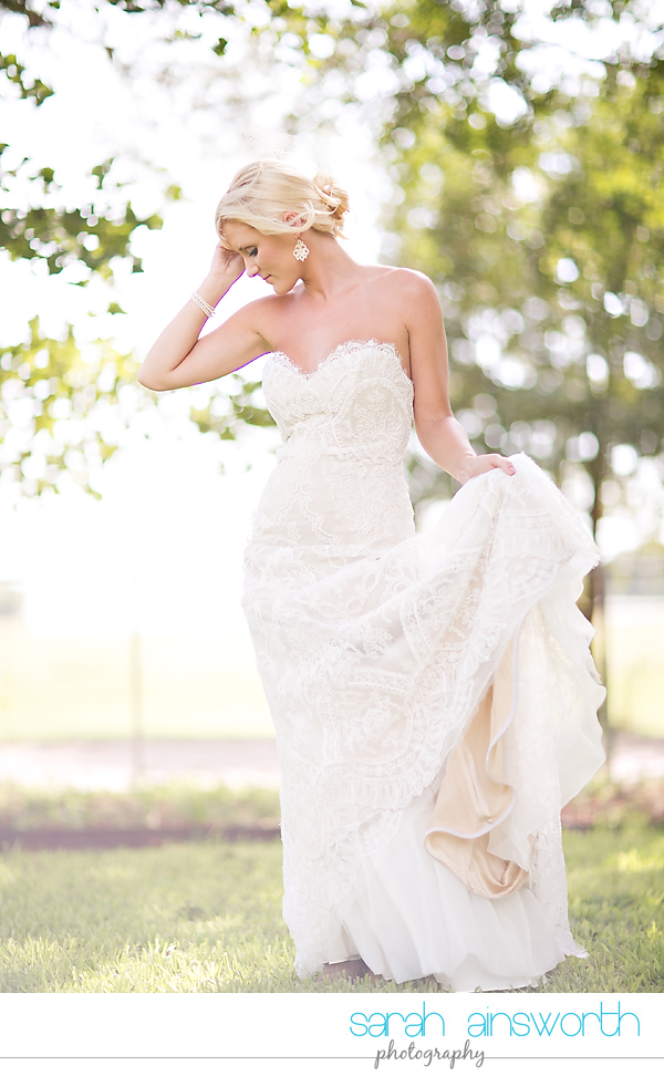 round-top-wedding-photography-the-prairie-bridals-chelsea011