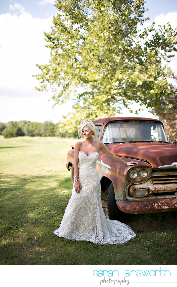 round-top-wedding-photography-the-prairie-bridals-chelsea024