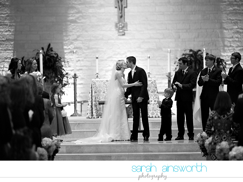 houston-wedding-photography-hotel-sorella-st-john-vianney-ellanesque-liz-robert030