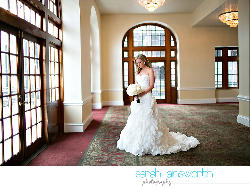houston-wedding-photography-crystal-ballroom-wedding-bridals-rice-hotel-cindy006