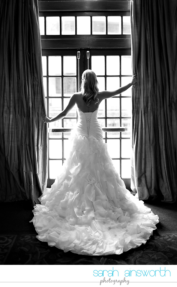 houston-wedding-photography-crystal-ballroom-wedding-bridals-rice-hotel-cindy007