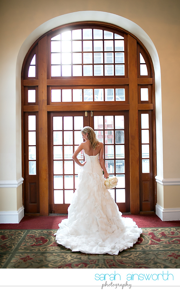 houston-wedding-photography-crystal-ballroom-wedding-bridals-rice-hotel-cindy009