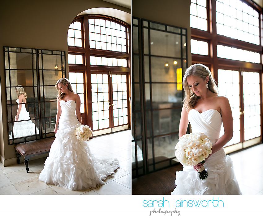 houston-wedding-photography-crystal-ballroom-wedding-bridals-rice-hotel-cindy023