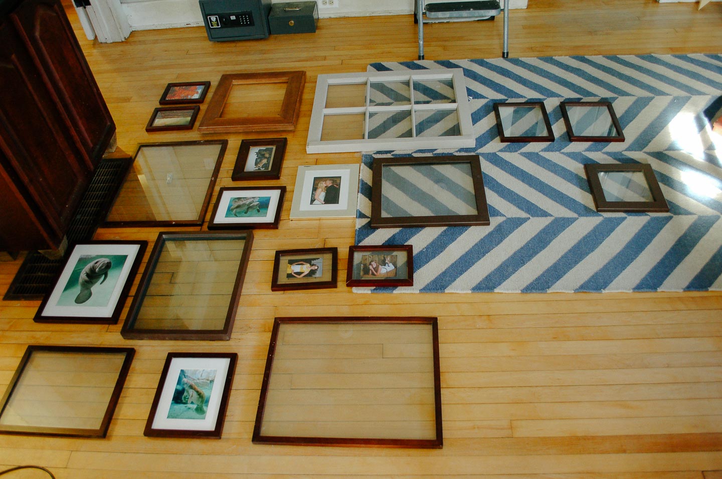 gallery wall layout on floor