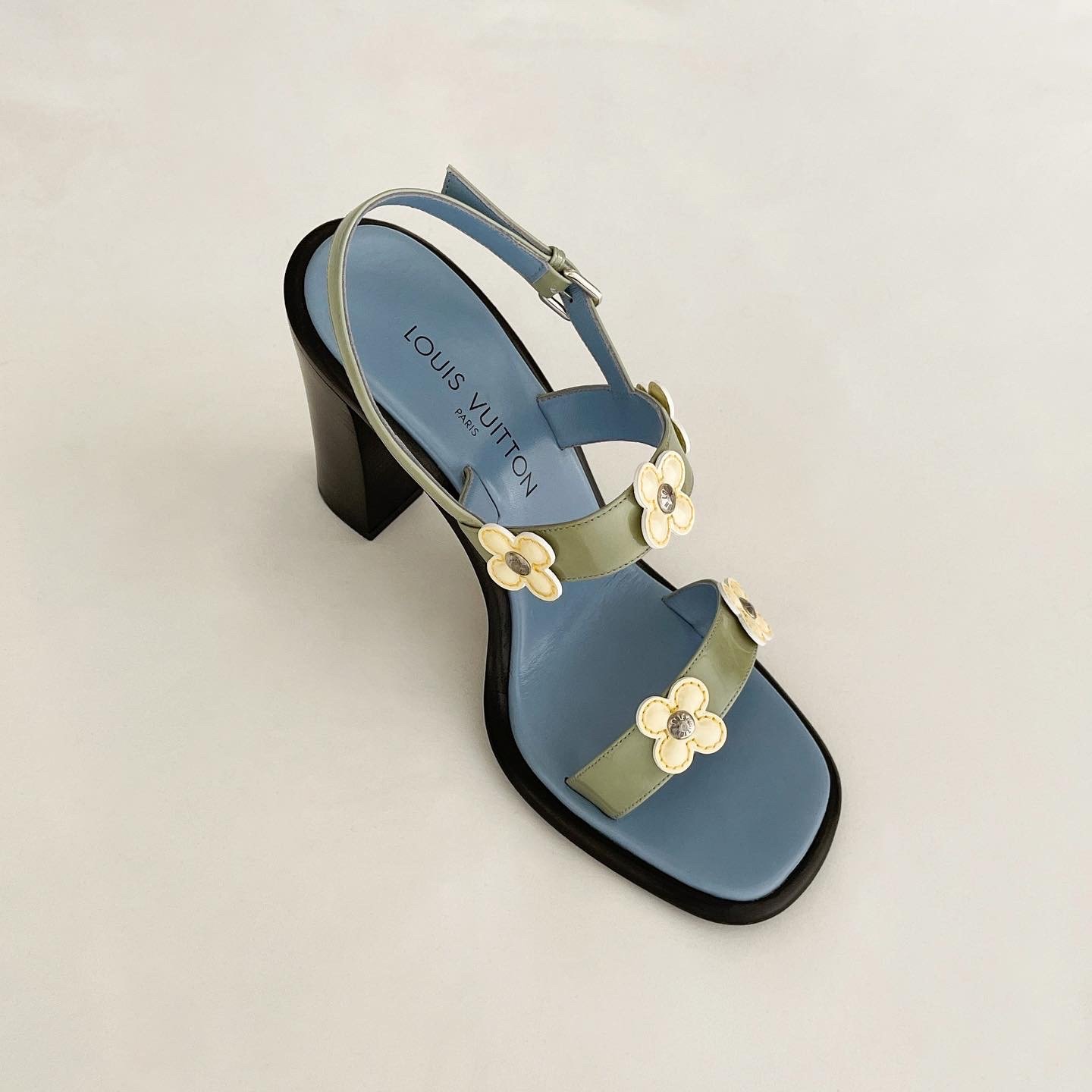 Louis Vuitton Black Satin Flower Embellished Flat Sandals Size 40