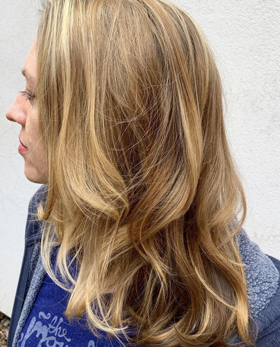 A Guide On How To Style Your Hair (Without Washing It) — Parlor