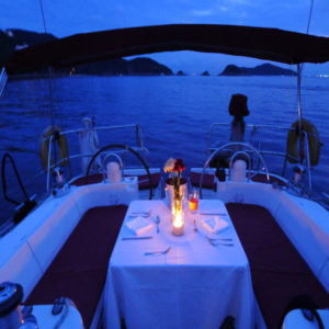 hong kong dinner cruises, boat tours at night