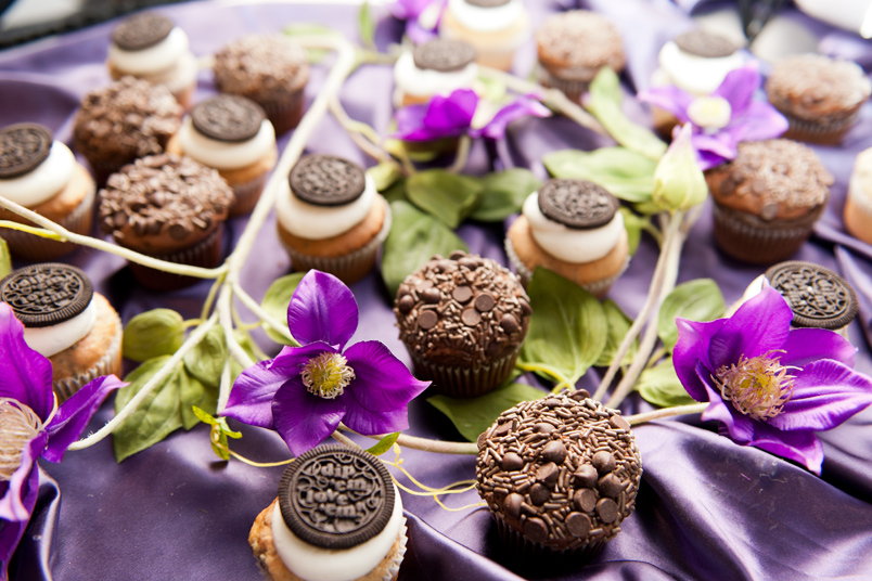 Dessert-at-Fort-Collins-Wedding-at-the-Lincoln-Center-1