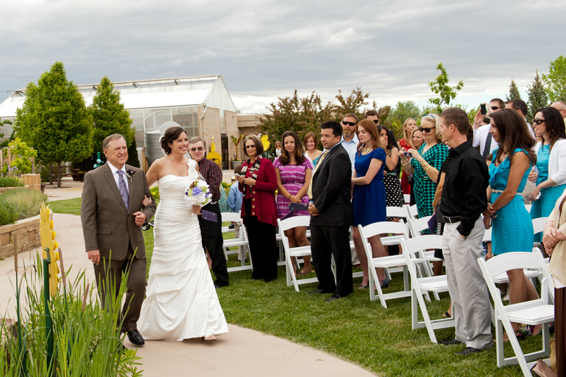 Fort-Collins-Wedding-Ceremony-at-Gardens-on-Spring-Creek-01