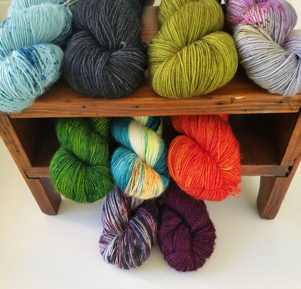 br/>Speckled Yarn and Plainer Yarn; How to Pair Them Successfully — My  Sister Knits