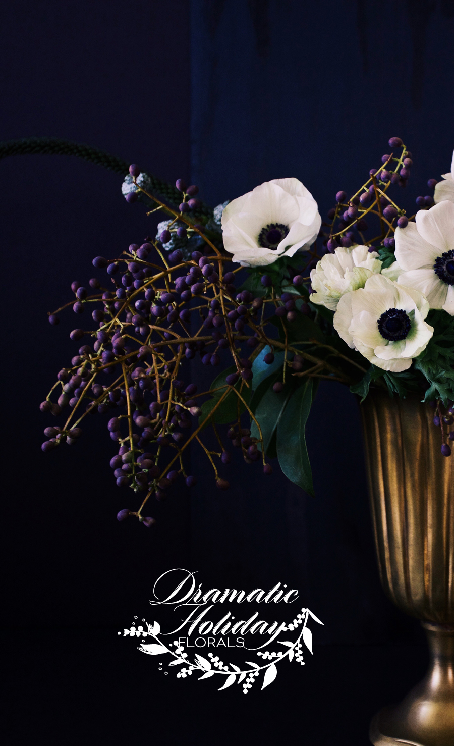 Dine X Design | Danae Horst | Dramatic Holiday Floral Design