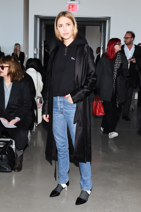 CalvinKlein robe and jeans look de pernille