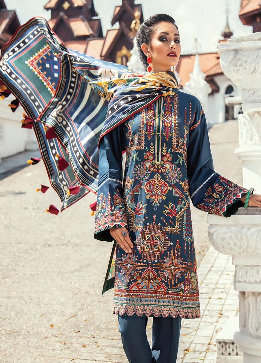 Baroque 2019 Collection Pakistani Latest Embroidered Shalwar Kameez Suit 