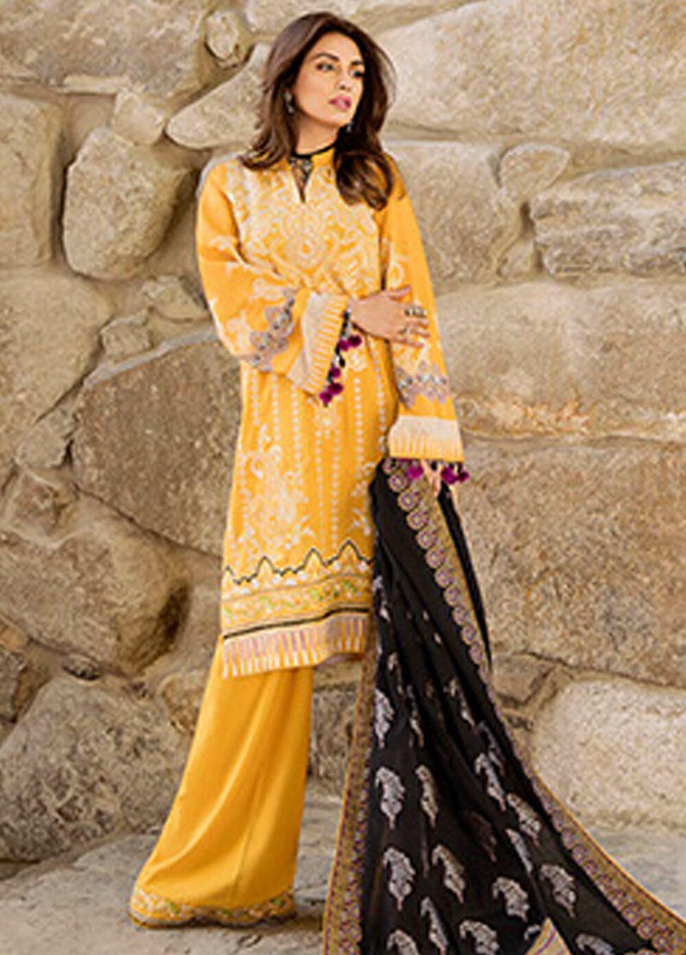 02 Pakistani Indian Fine Design Chicken Embroidered 3 Pcs Suit 