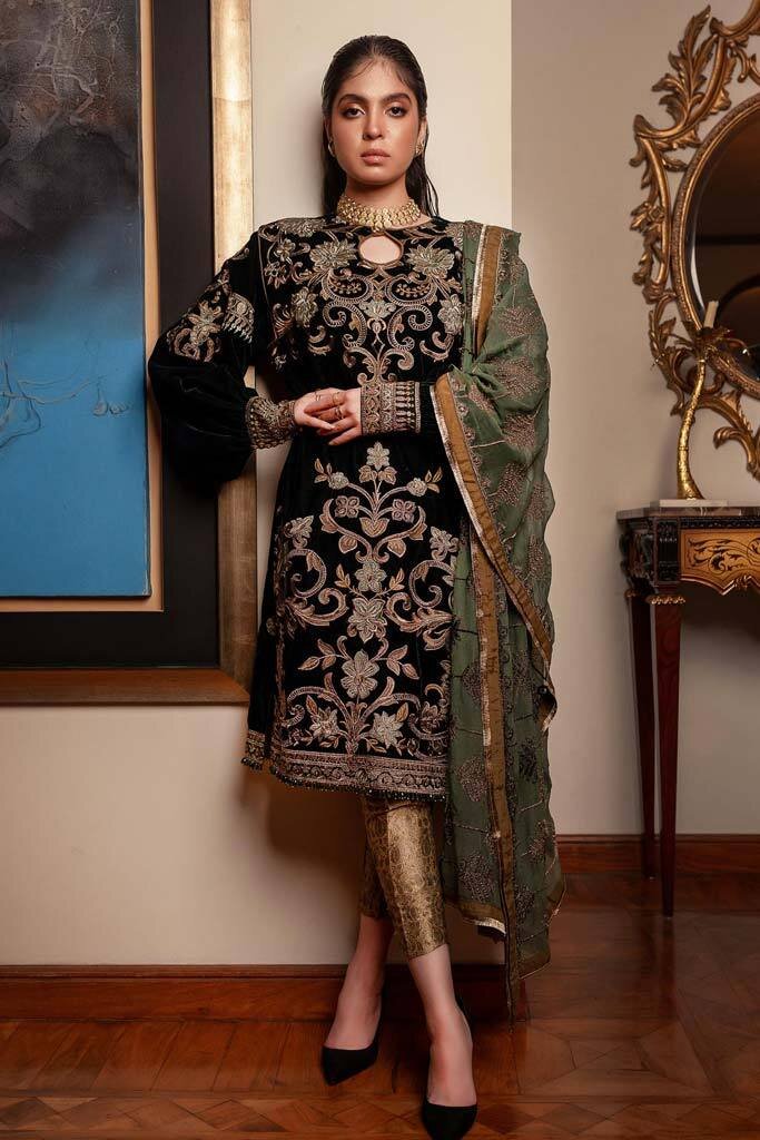Pakistani salwar kameez Ready Made designer Velvet Suit  Embroidered 2019 3pc 
