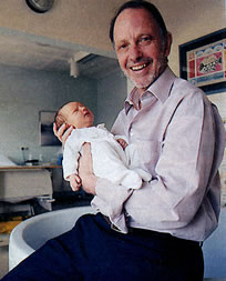 Dr Yehudi Gordon, who launched the birth unit
