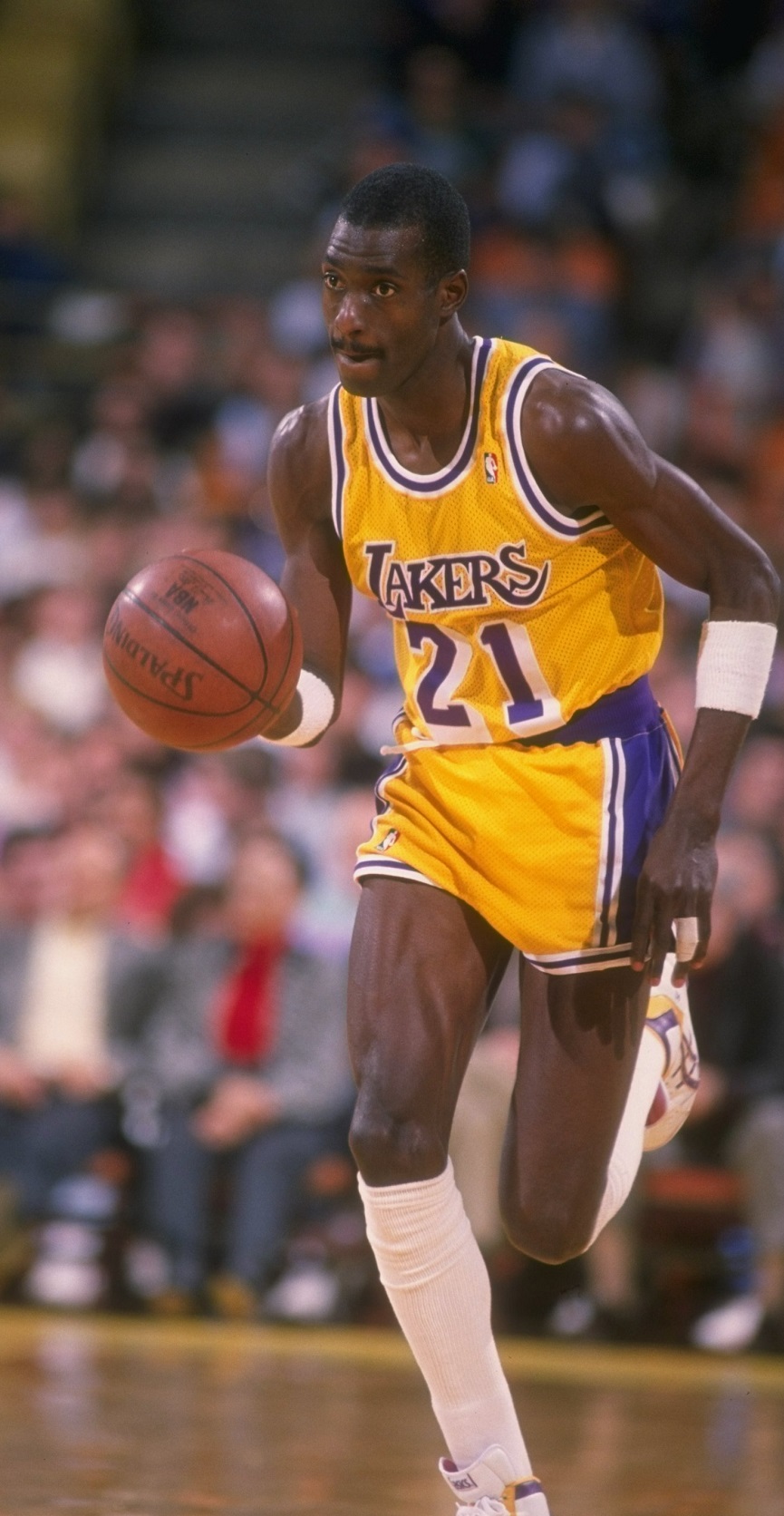 Happy Birthday to a Lakers Legend, 5x NBA Champion and the 1987