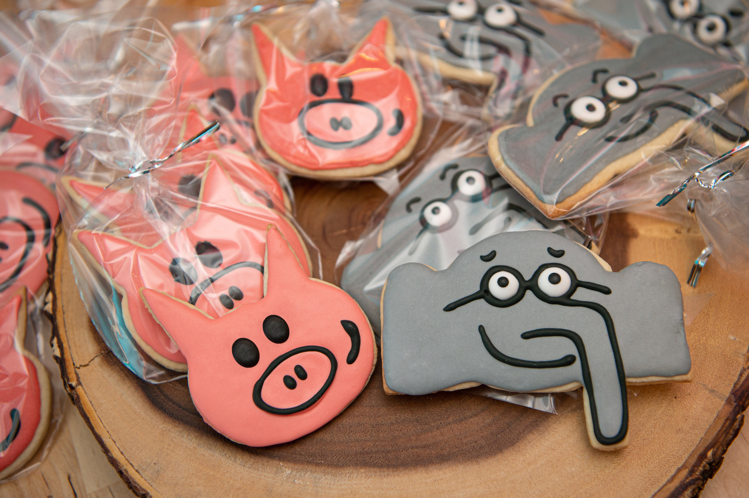 Elephant and Piggie Cookies