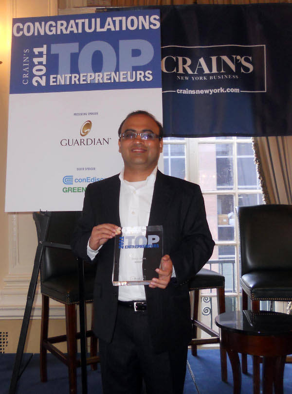 Rohit Arora receives top entrepreneur award from Crain's New York Business, 2011